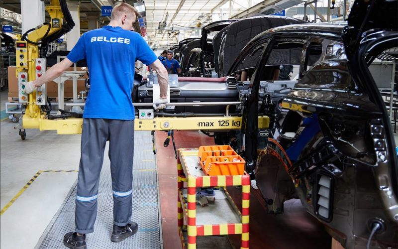 
            Чем отличаются Belgee от Geely: репортаж с завода в Белоруссии
        