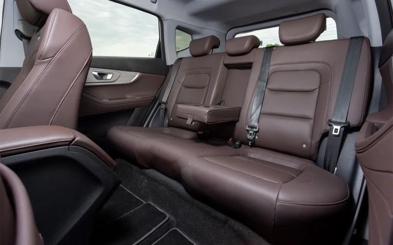 
            Chery Tiggo 7 Pro Max опять обновили: почему так быстро и что с ценой
        