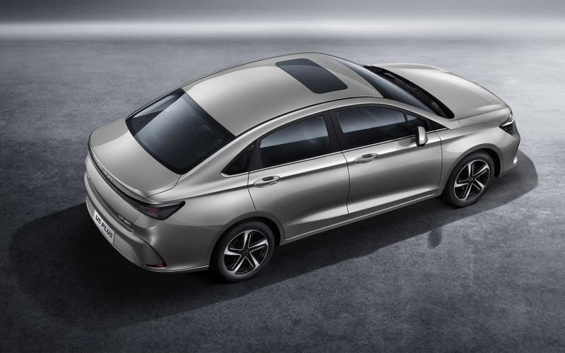 
            Дешевле уже не найти. Сколько стоят самые недорогие иномарки в России
        