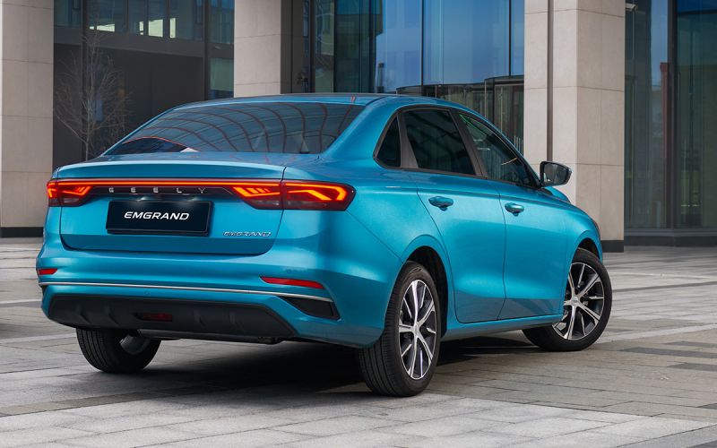 
            Дешевле уже не найти. Сколько стоят самые недорогие иномарки в России
        