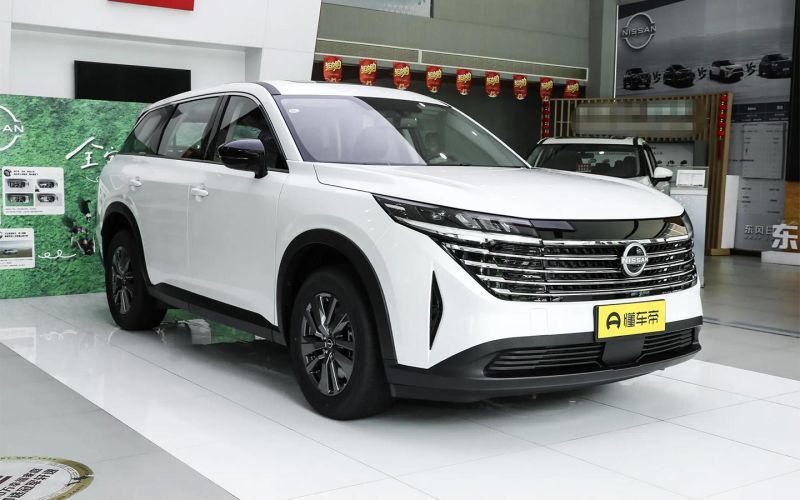 
            Дилер привез в Россию новый Nissan Pathfinder за ₽6 млн
        