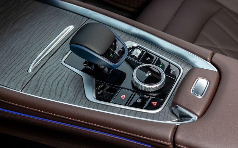 
            Гибридный Chery Tiggo 8 Pro подешевел на ₽350 тыс. со старта продаж
        