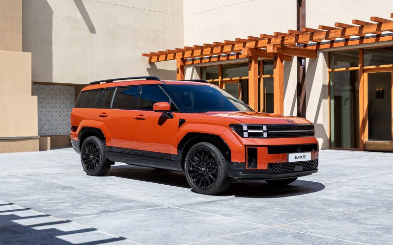 
            «Готовимся к ажиотажному спросу». Дилеры изменили цены на BMW, Audi и Kia
        