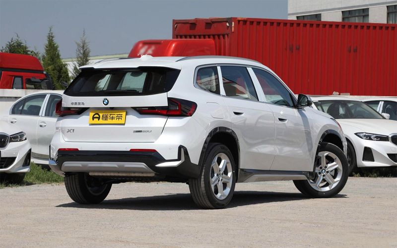 
            «Готовимся к ажиотажному спросу». Дилеры изменили цены на BMW, Audi и Kia
        