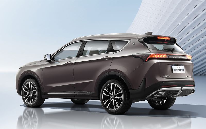 
            Jetour X70 Plus получил рестайлинг в Китае. Он продается в России
        