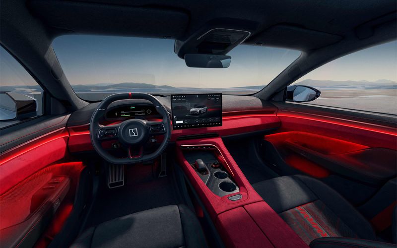 
            От iCar 03 до Mercedes E-Class. Названы цены на автоновинки для России
        