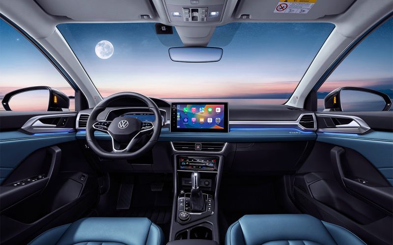 
            От iCar 03 до Mercedes E-Class. Названы цены на автоновинки для России
        