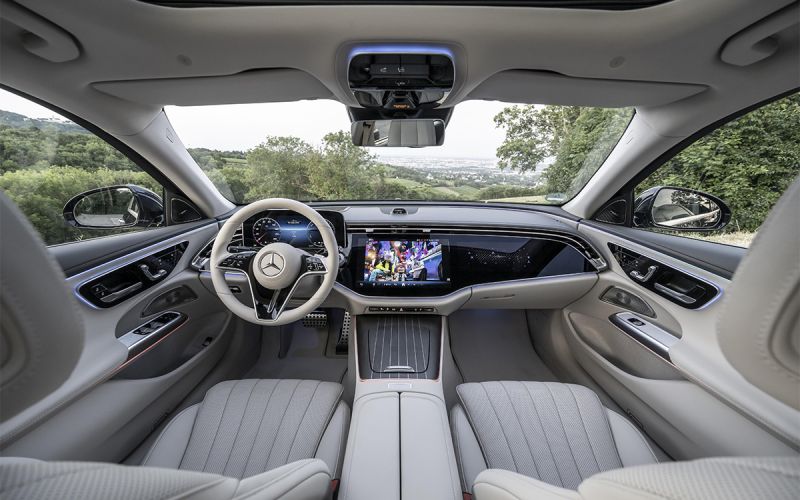 
            От iCar 03 до Mercedes E-Class. Названы цены на автоновинки для России
        