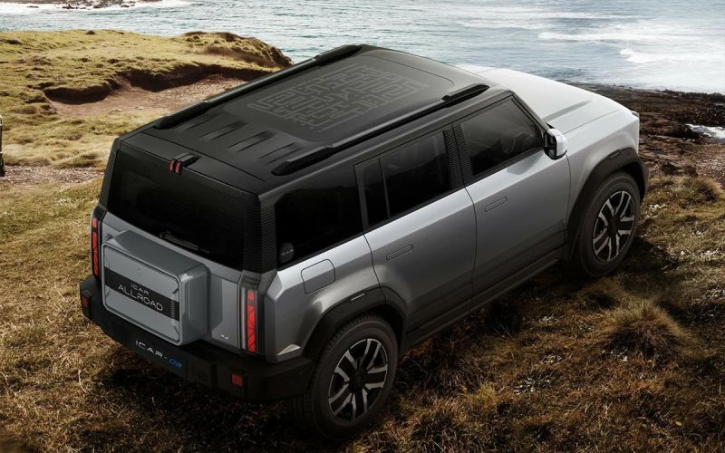 
            От iCar 03 до Mercedes E-Class. Названы цены на автоновинки для России
        