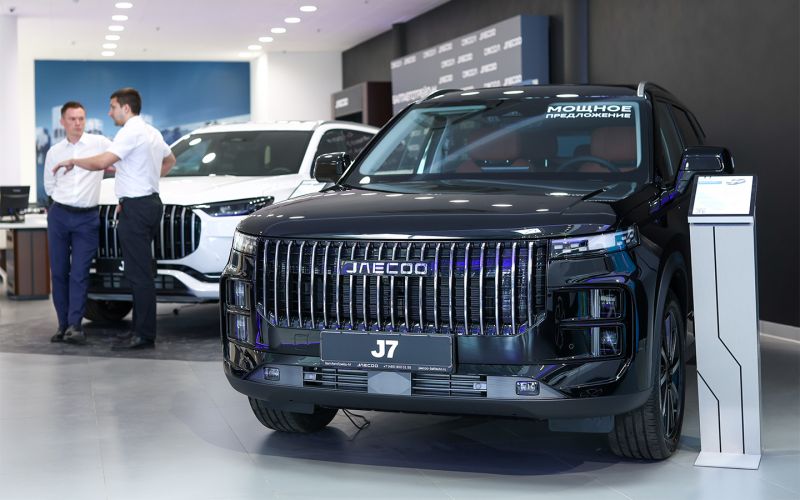 
            Рост цен и падение продаж. Чем повышение ставки ЦБ грозит авторынку
        