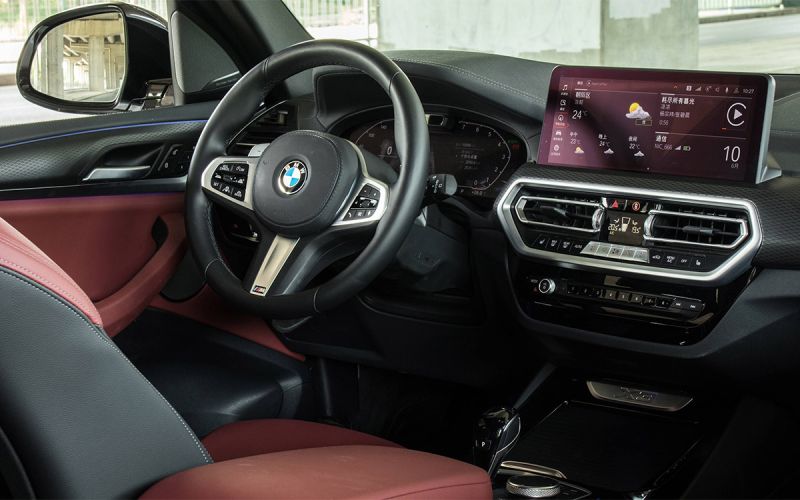 С гарантией, но без поддержки: в Россию прибыли новые BMW, Audi и Volvo