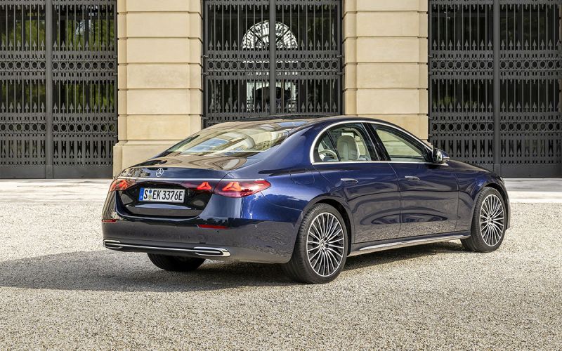 С гарантией, но без поддержки: в Россию прибыли новые BMW, Audi и Volvo