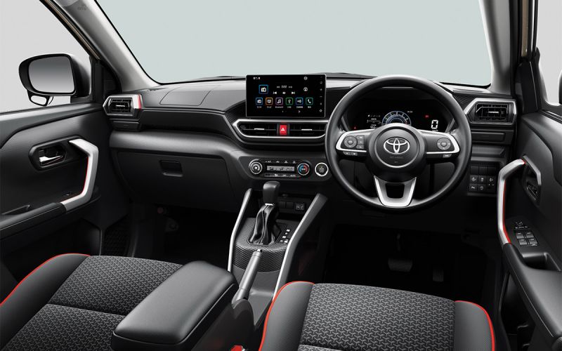 
            Самые необычные новые кроссоверы в России дешевле ₽2,5 млн
        