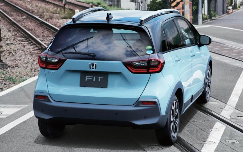 
            Самые необычные новые кроссоверы в России дешевле ₽2,5 млн
        