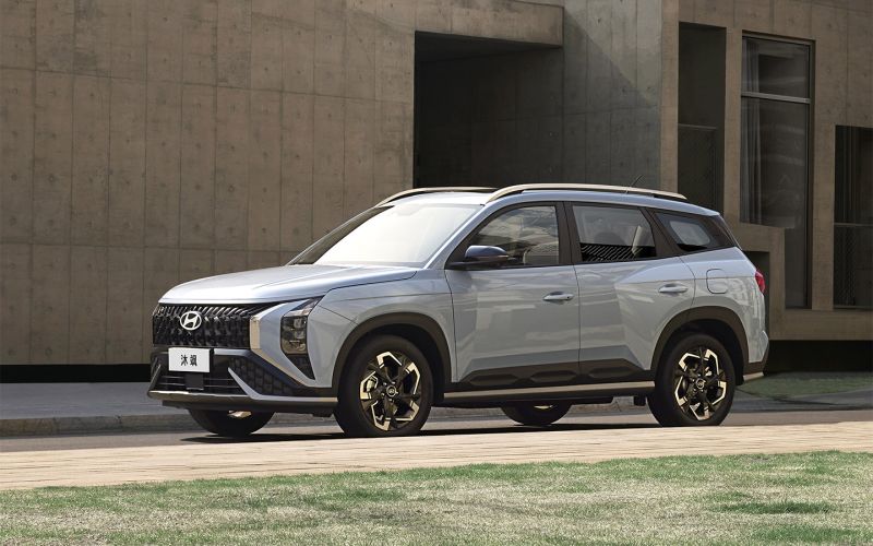 
            Самые необычные новые кроссоверы в России дешевле ₽2,5 млн
        