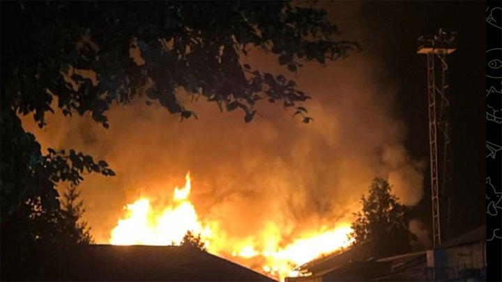 Смирнов: пожар произошел на объекте Курской области в результате атаки ВСУ