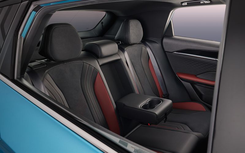 
            Точка отсчета. Тест-драйв Geely Coolray
        