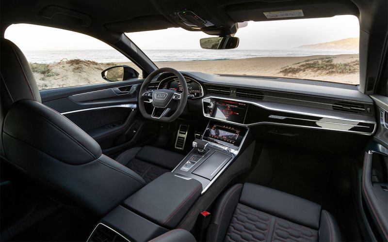 
            Универсалы Audi: история, подборка с фото и характеристиками
        