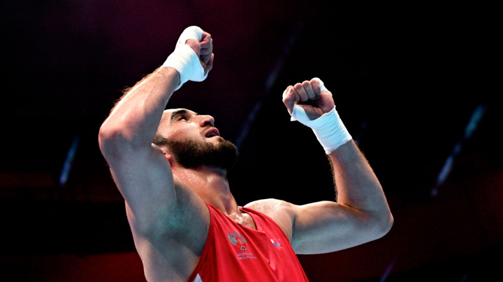 WBA: россиянин Гаджимагомедов завоевал титул чемпиона мира