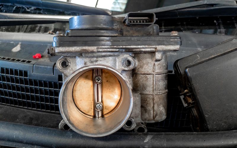 Что такое дроссельная заслонка, за что она отвечает и как работает