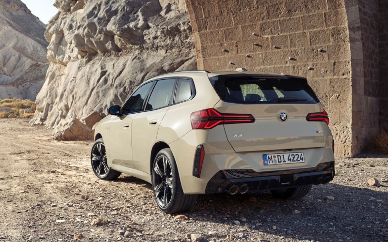 
            Дилеры решили привезти в Россию новые BMW X3 и Audi A5. Что еще ждать
        