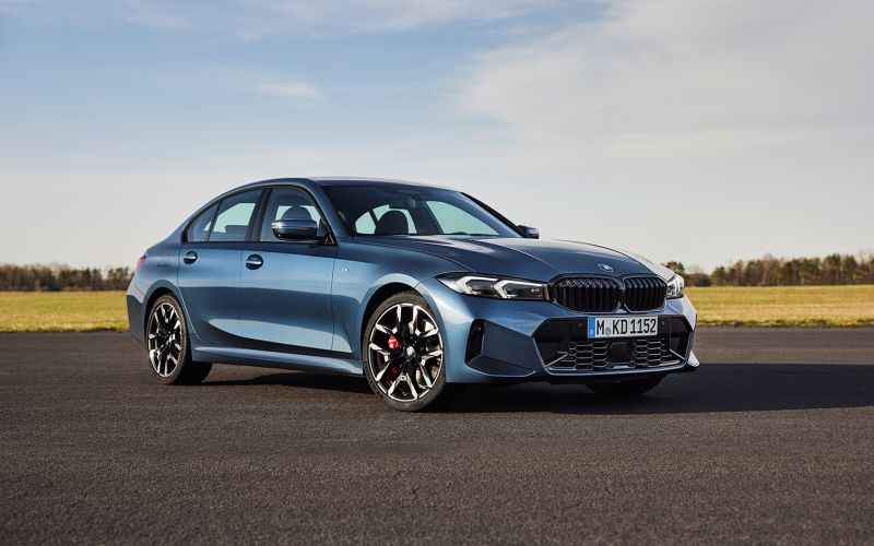 
            Дилеры решили привезти в Россию новые BMW X3 и Audi A5. Что еще ждать
        