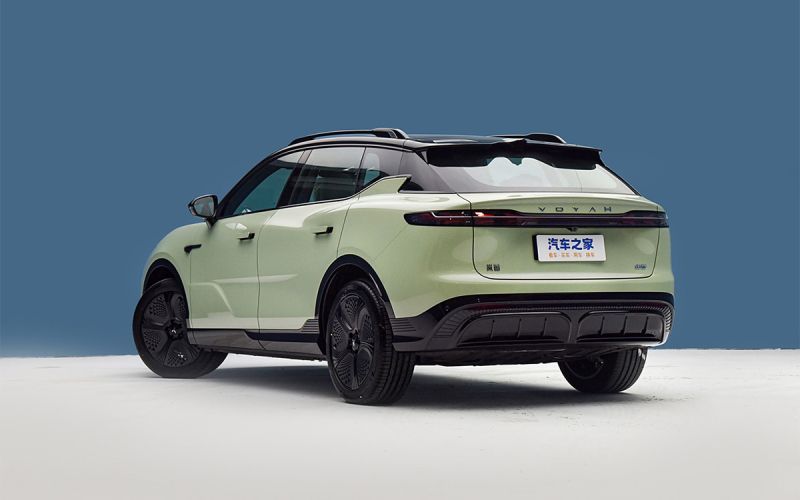 
            Дилеры решили привезти в Россию новые BMW X3 и Audi A5. Что еще ждать
        