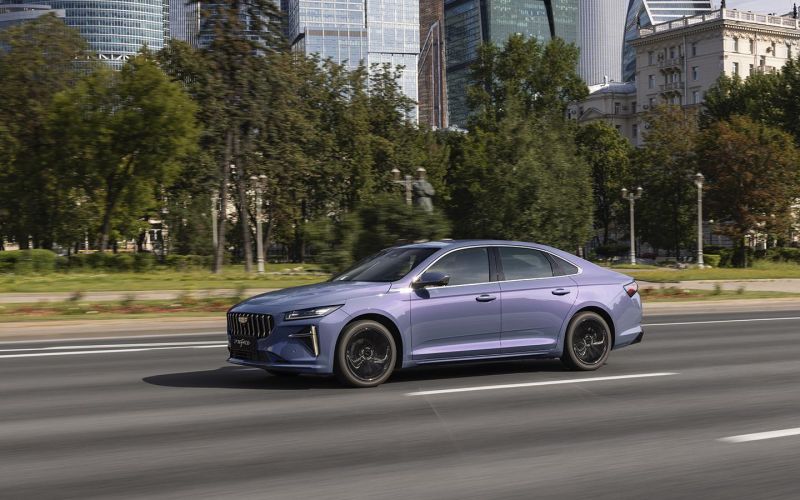 
            Geely объявил о старте продаж седана Preface в России
        