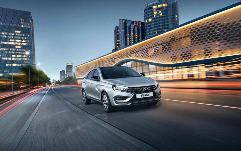 
            Lada Vesta вернули ESC и добавили новых опций
        