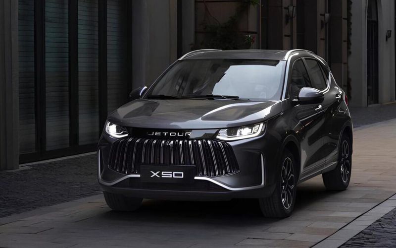 Новый Jetour X50 и три его главных конкурента в России