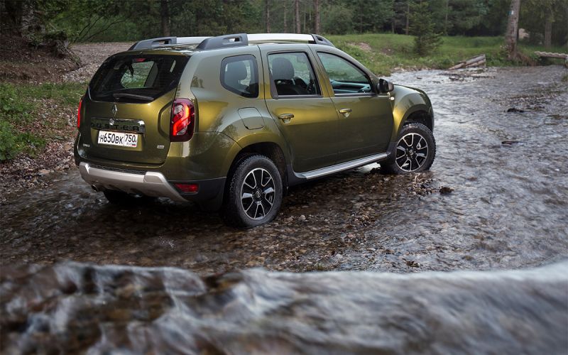 
            Самые надежные и крепкие кроссоверы за ₽1 млн
        