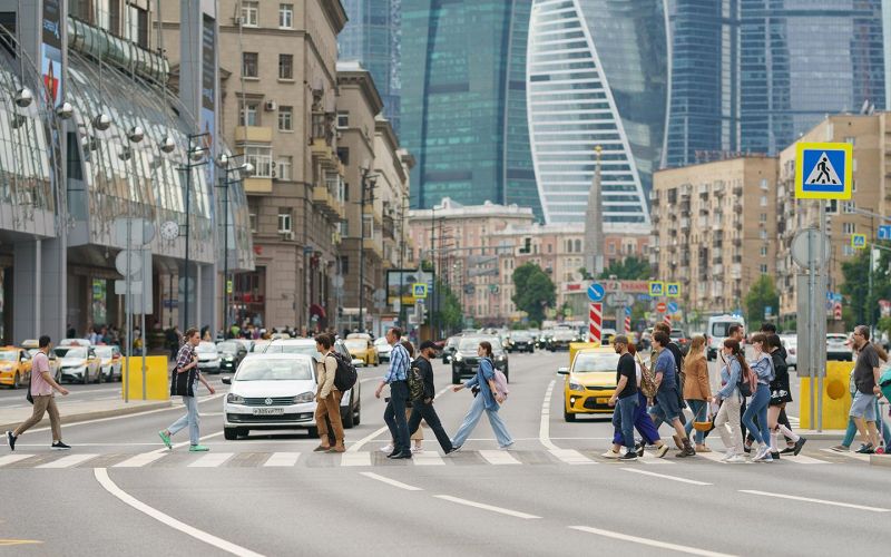 
            «Умные» камеры, нейросети, светофоры-шпионы: чего бояться водителям
        