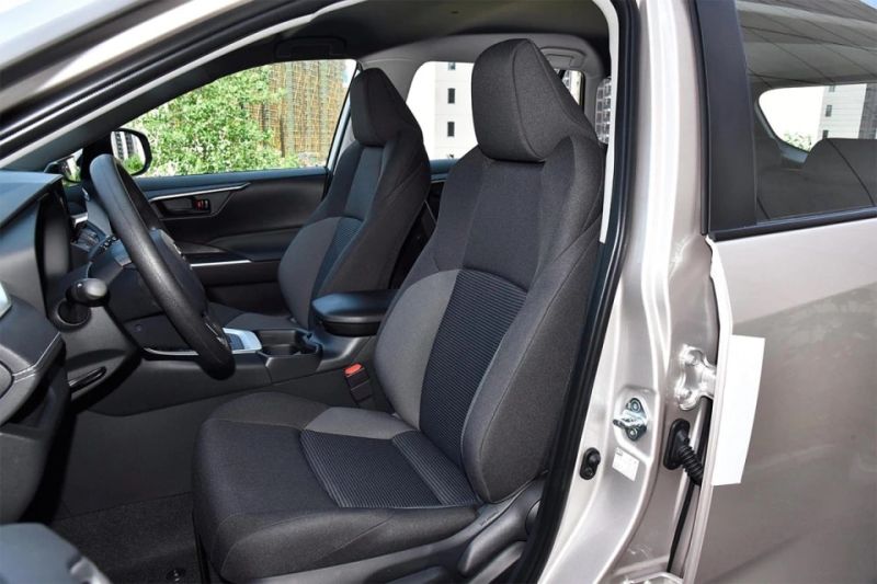 
            В России начали продавать новый Toyota Wildlander: подробности и цены
        