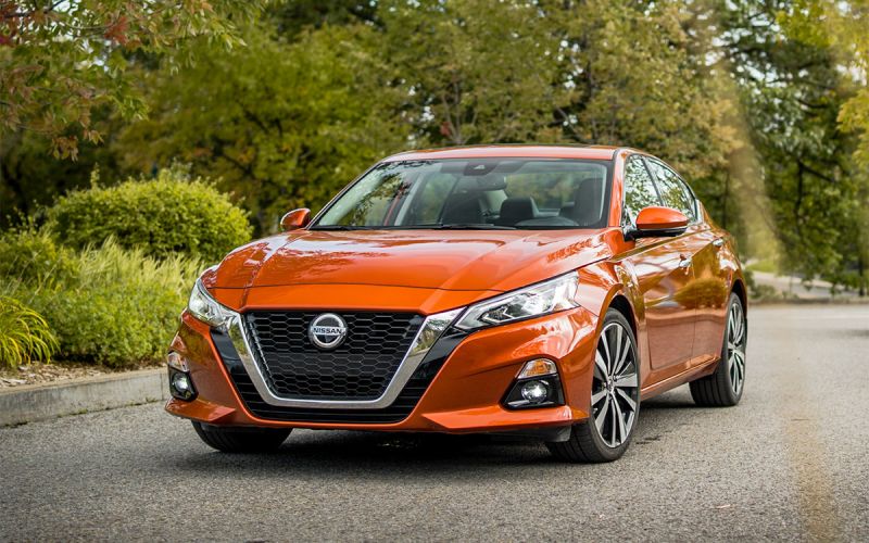 
            5 самых дешевых новых моделей Nissan в России. Цены, фото и комплектации
        