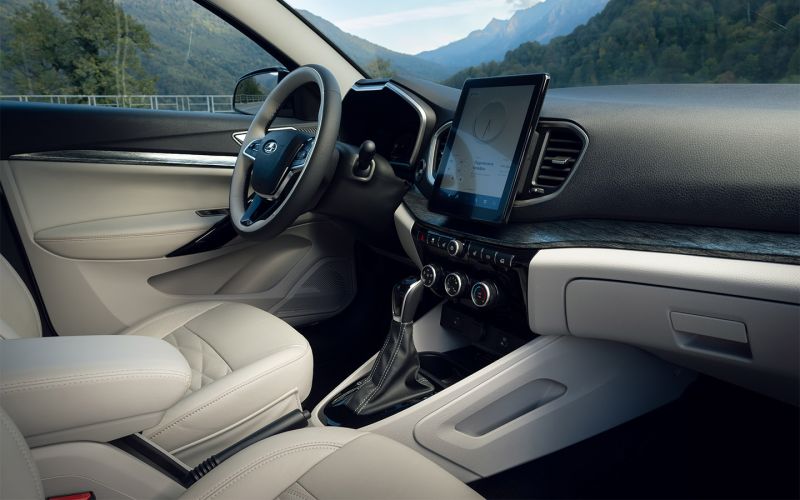 10 неудобных вопросов к Lada Aura. Вы спрашивали — АвтоВАЗ ответил