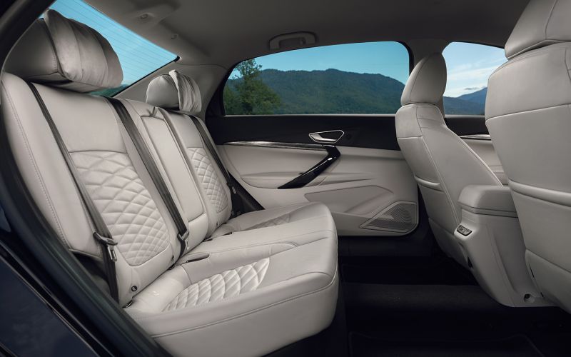 10 неудобных вопросов к Lada Aura. Вы спрашивали — АвтоВАЗ ответил