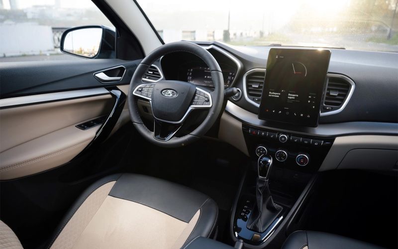 АвтоВАЗ начал продавать обновленную Lada Vesta с российской ESC