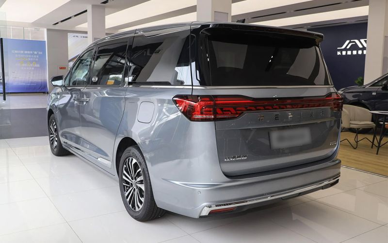 7 новинок от JAC в России. Китайцы поделились планами на 2025 год