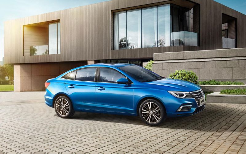 
            Англо-китайская замена Lada Vesta. Чем удивит и расстроит седан MG 5
        