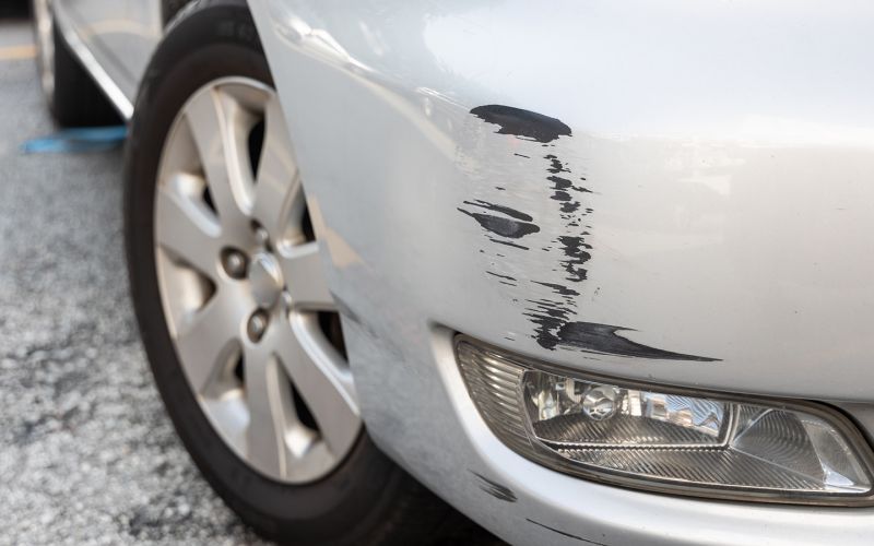 
            Откат, фура, машина-призрак. 7 коварных автоподстав, которые не оспорить
        