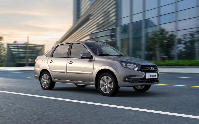 АвтоВАЗ прекратил выпуск Lada Granta с «автоматом». Названа причина