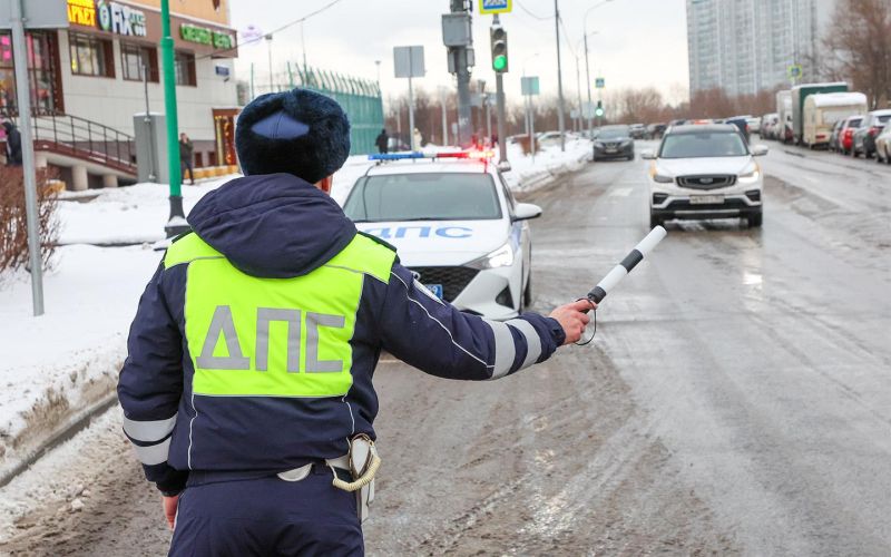 
            ГАИ усилила контроль в новогодние праздники. Кого и как будут проверять
        