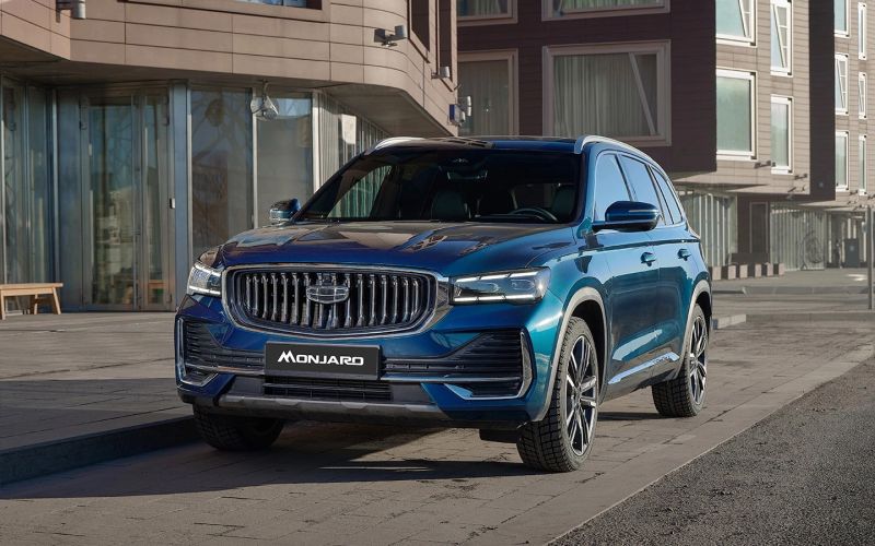 «Китайцы» против Lada. Какие автомобили покупали в России в 2024 году