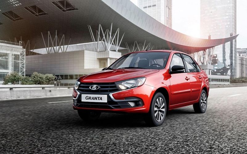 «Китайцы» против Lada. Какие автомобили покупали в России в 2024 году