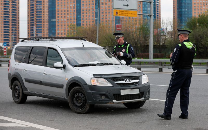 
            Новые штрафы, запреты, законы: что ждет автомобилистов в 2025 году
        