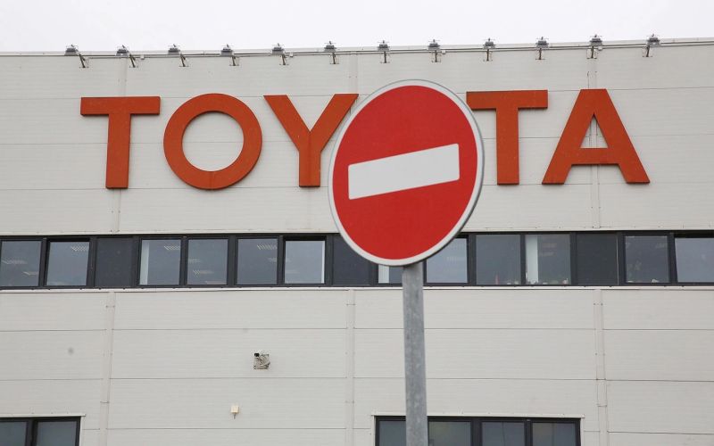 Автопрому грозит грандиозный кризис. При чем тут Трамп