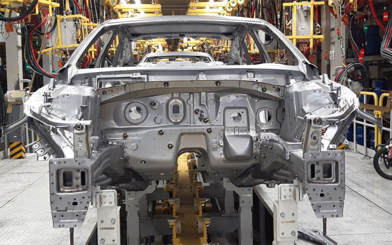 «Дистант» в автошколах, уход китайского бренда и Lada в Эфиопии: итоги