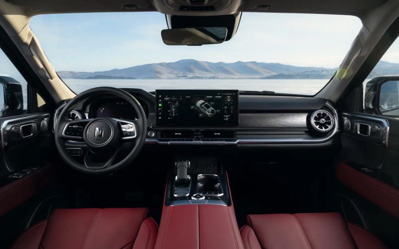 
            Экстремальный тест нового Tank 400. Сумеет ли он победить Land Cruiser
        