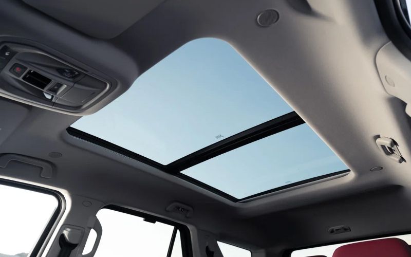 
            Экстремальный тест нового Tank 400. Сумеет ли он победить Land Cruiser
        