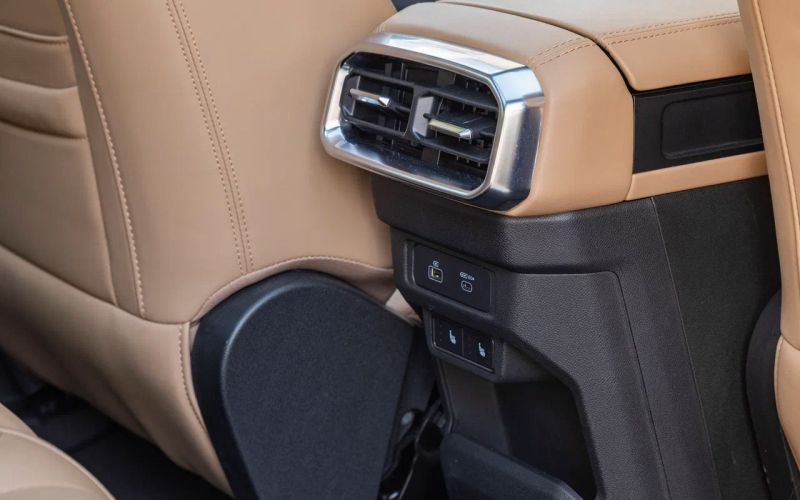 Китайский Defender. 7 вопросов о Jetour T2, которые вы стеснялись задать